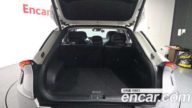 Kia EV6 2022 — photo 26