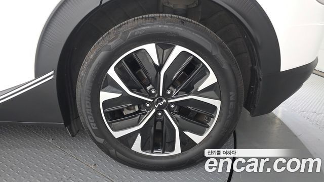 Kia EV6 2022 — photo 7