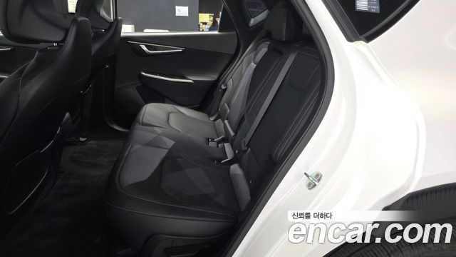 Kia EV6 2022 — photo 16