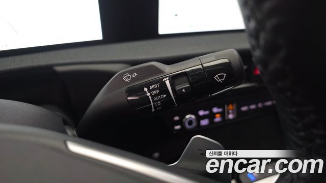Kia EV6 2022 — photo 32