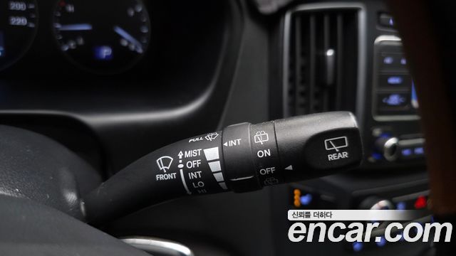 Hyundai Starex 2018 — photo 18