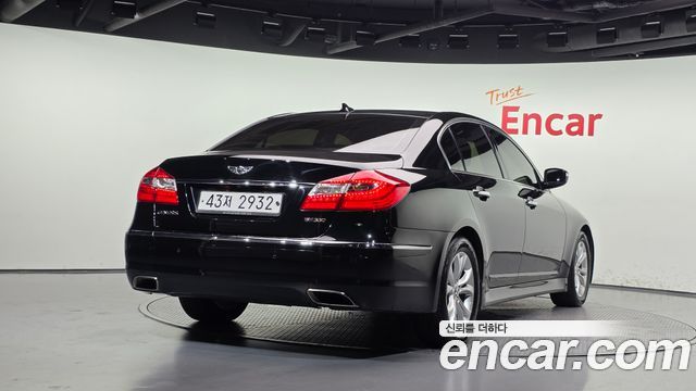Hyundai Genesis 2014 — photo 2
