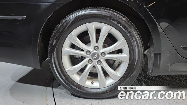 Hyundai Genesis 2014 — photo 5