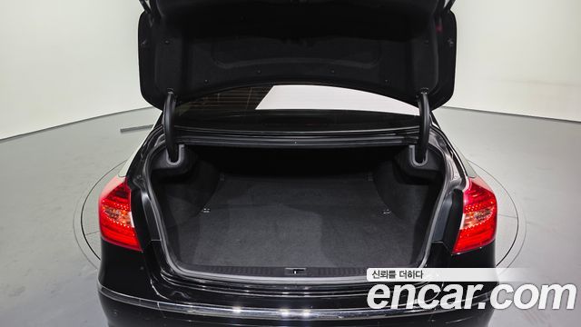 Hyundai Genesis 2014 — photo 26