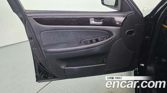 Hyundai Genesis 2014 — photo 14