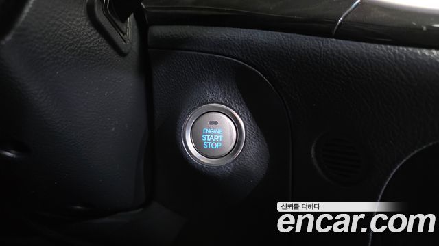 Hyundai Genesis 2014 — photo 28