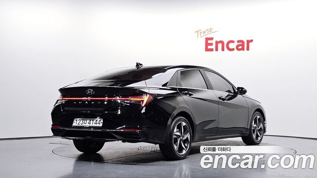 Hyundai AVANTE 2021 — photo 2