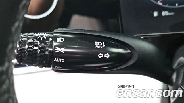 Hyundai AVANTE 2021 — photo 30