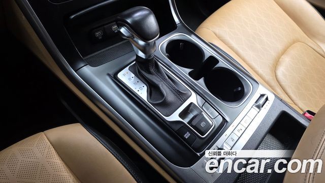 Kia Canival 2022 — photo 12