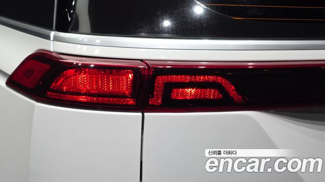 Kia Canival 2022 — photo 9
