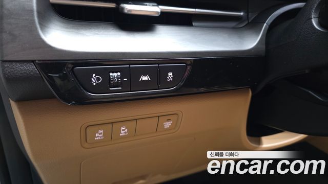 Kia Canival 2022 — photo 28