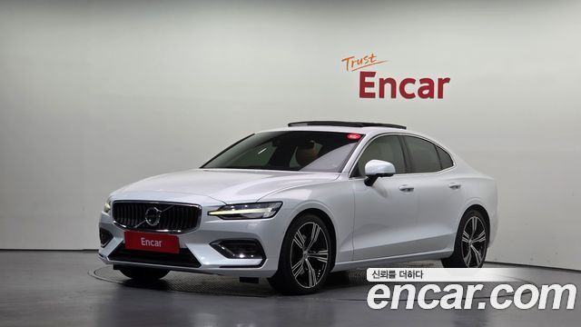 Volvo S60 2020 — photo 1