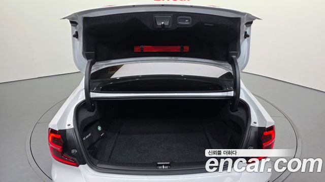 Volvo S60 2020 — photo 33