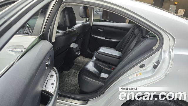 Lexus ES 2011 — photo 12