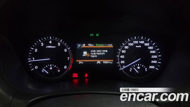 Genesis G80 2019 — photo 8