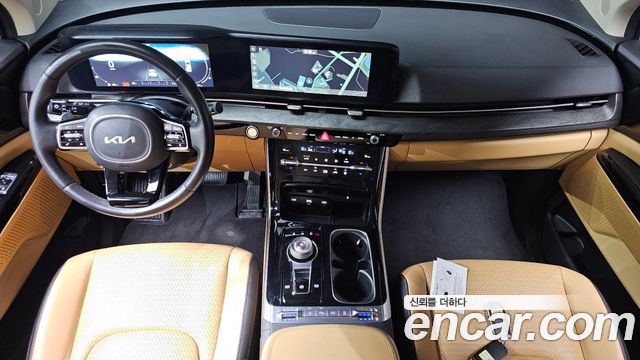 Kia Canival 2023 — photo 10