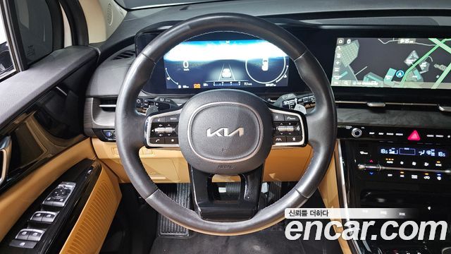 Kia Canival 2023 — photo 19