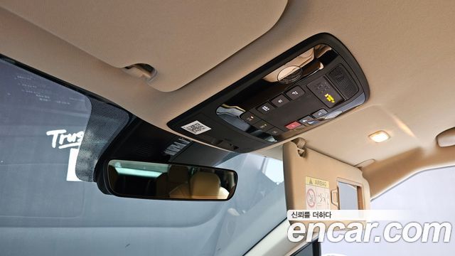 Kia Canival 2023 — photo 26