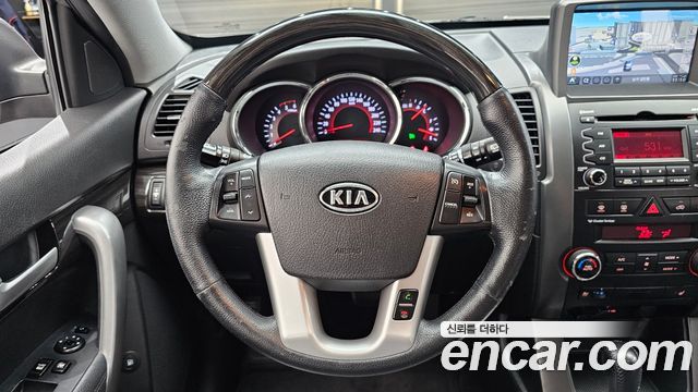 Kia Sorento 2012 — photo 13