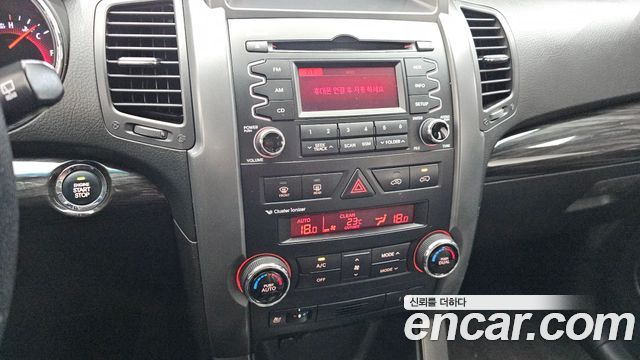 Kia Sorento 2012 — photo 17