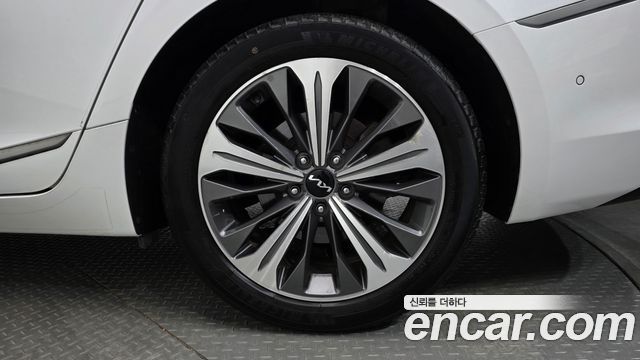 Kia K8 2023 — photo 7