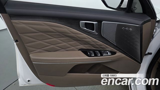 Kia K8 2023 — photo 14