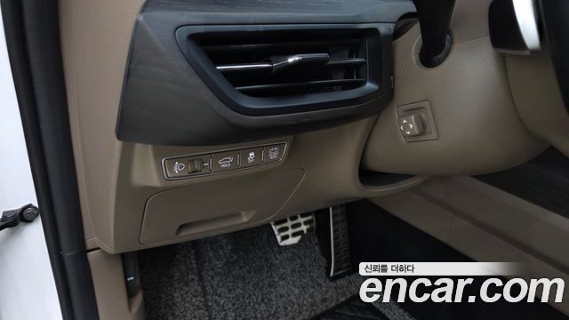 Kia K8 2023 — photo 31