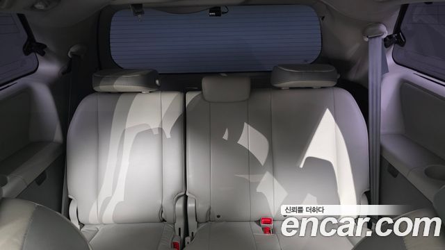 Toyota Sienna 2013 — photo 12