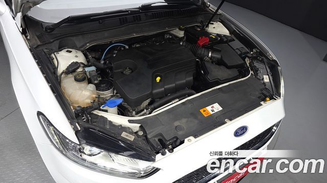 Ford Mondeo 2016 — photo 6