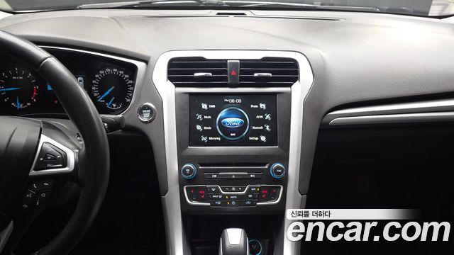 Ford Mondeo 2016 — photo 14