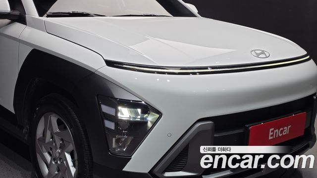 Hyundai Kona 2023 — photo 8