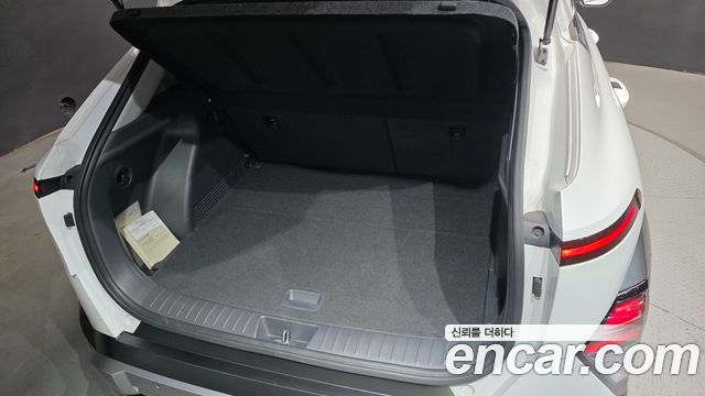 Hyundai Kona 2023 — photo 30
