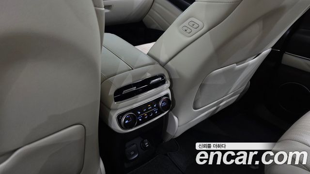 Genesis GV80 2022 — photo 25