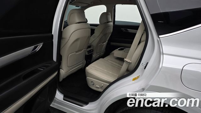 Genesis GV80 2022 — photo 16