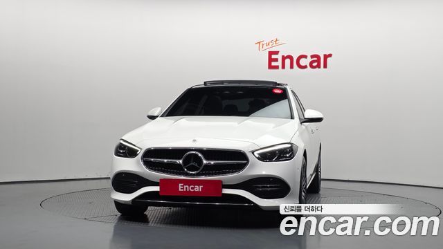 Mercedes-Benz C-Class 2022 — photo 3