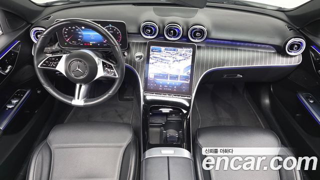 Mercedes-Benz C-Class 2022 — photo 10