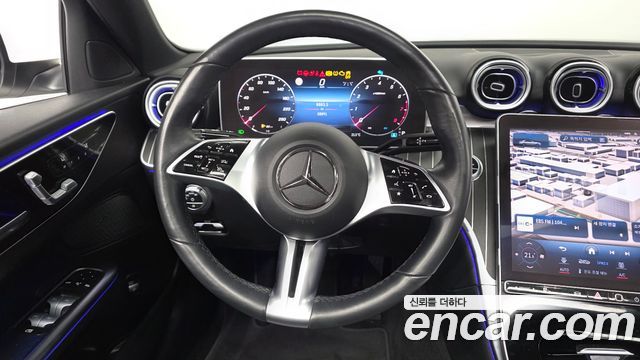 Mercedes-Benz C-Class 2022 — photo 19
