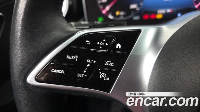 Mercedes-Benz C-Class 2022 — photo 23