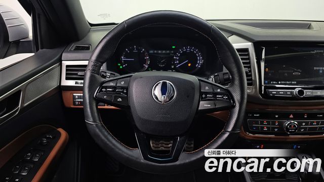 KG Mobility Rexton 2019 — photo 20