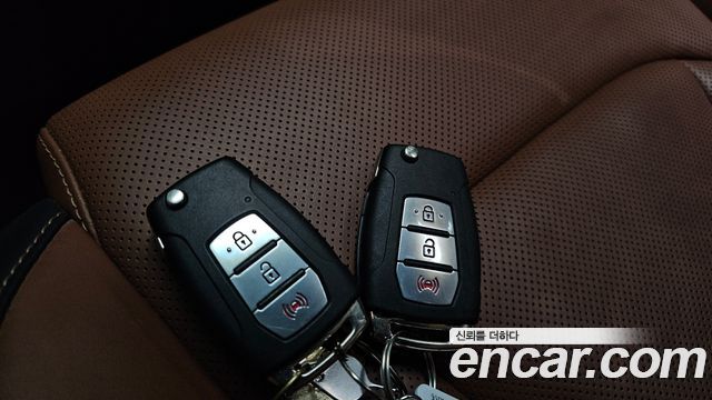 KG Mobility Rexton 2019 — photo 22