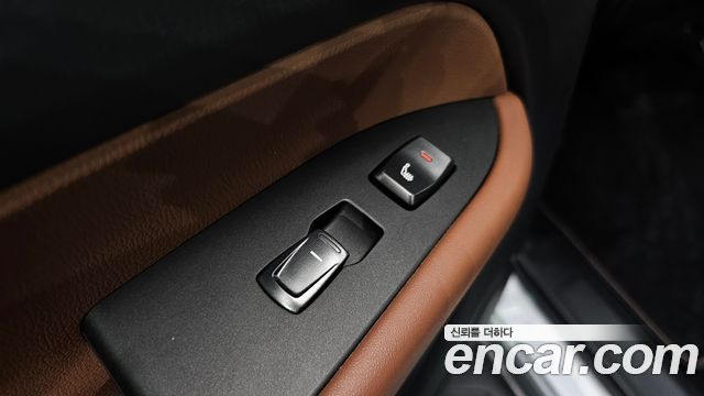 KG Mobility Rexton 2019 — photo 27