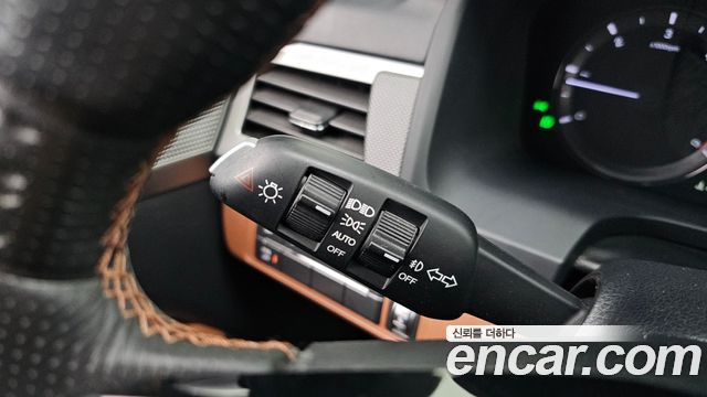 KG Mobility Rexton 2019 — photo 31