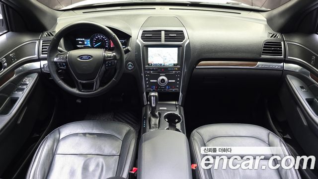 Ford Explorer 2018 — photo 7