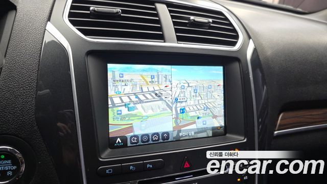 Ford Explorer 2018 — photo 15