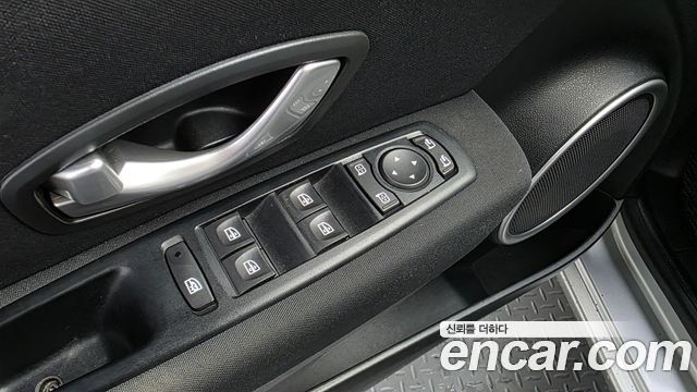Renault Korea SM3 2014 — photo 25