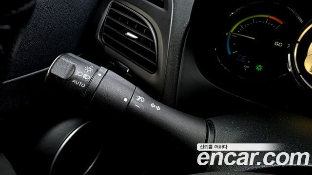 Renault Korea SM3 2014 — photo 26
