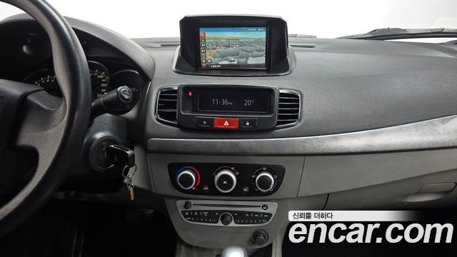 Renault Korea SM3 2011 — photo 14