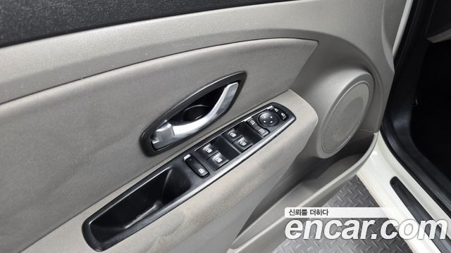 Renault Korea SM3 2011 — photo 17