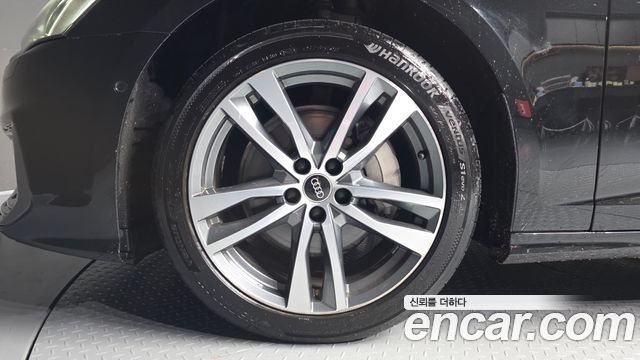 Audi A6 2022 — photo 5