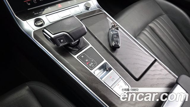 Audi A6 2022 — photo 9